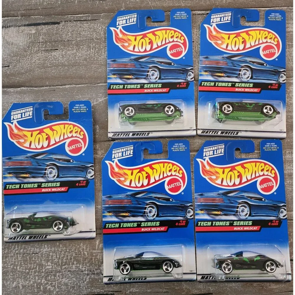 Hot Wheels Lot Of 20 Die-cast Cars Dodge Charger Tech Tones Chevy 1500 Truck‎